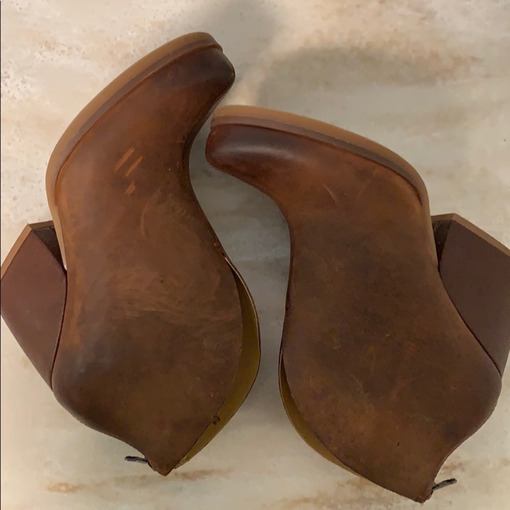 Korks booties
